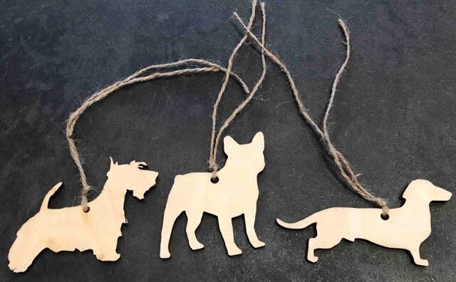 Christmas Hanger dogs Scottish Terrier, Bulldog or Dachshund Scottie wood hanger
