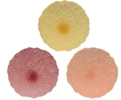 Tallerken dolomite flower glossy with color glaze flower embossed