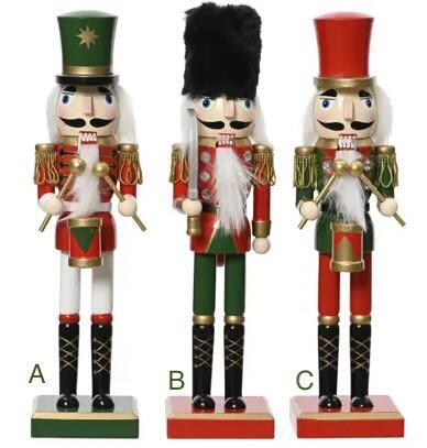 Nøddeknækker med tromme eller sabel