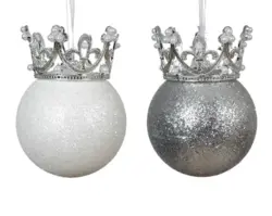 Baubles with crown